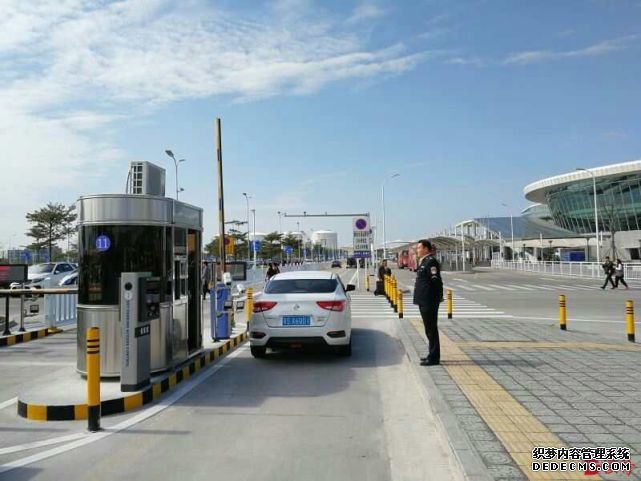 注意！在深圳机场叫网约车必须去这，不然你叫不到车！
